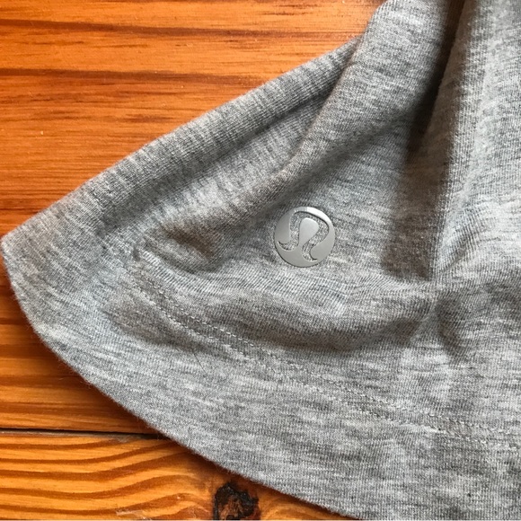 Lululemon Gray Split Side Racerback Tank Top, EUC, 6 - Picture 7 of 9